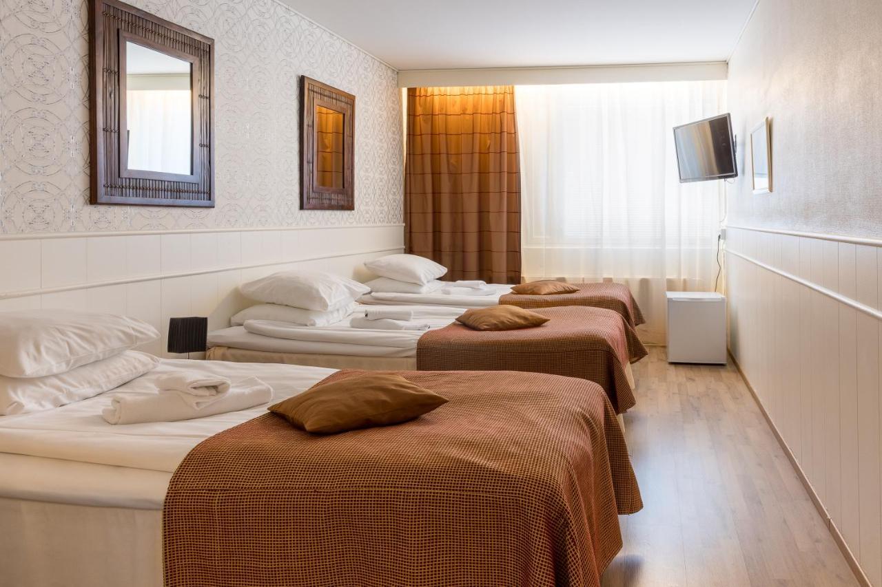 Hotel Kajana Exteriör bild